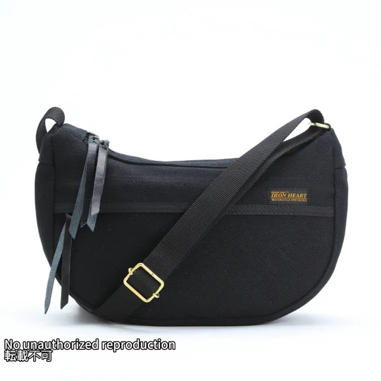 ミニショルダーバッグ／黒鎧