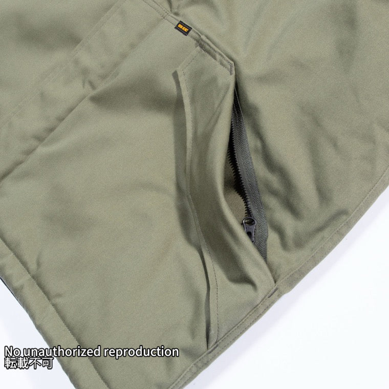 ナイロンコットンサテンウィンタージャケット／オリーブ – IRON