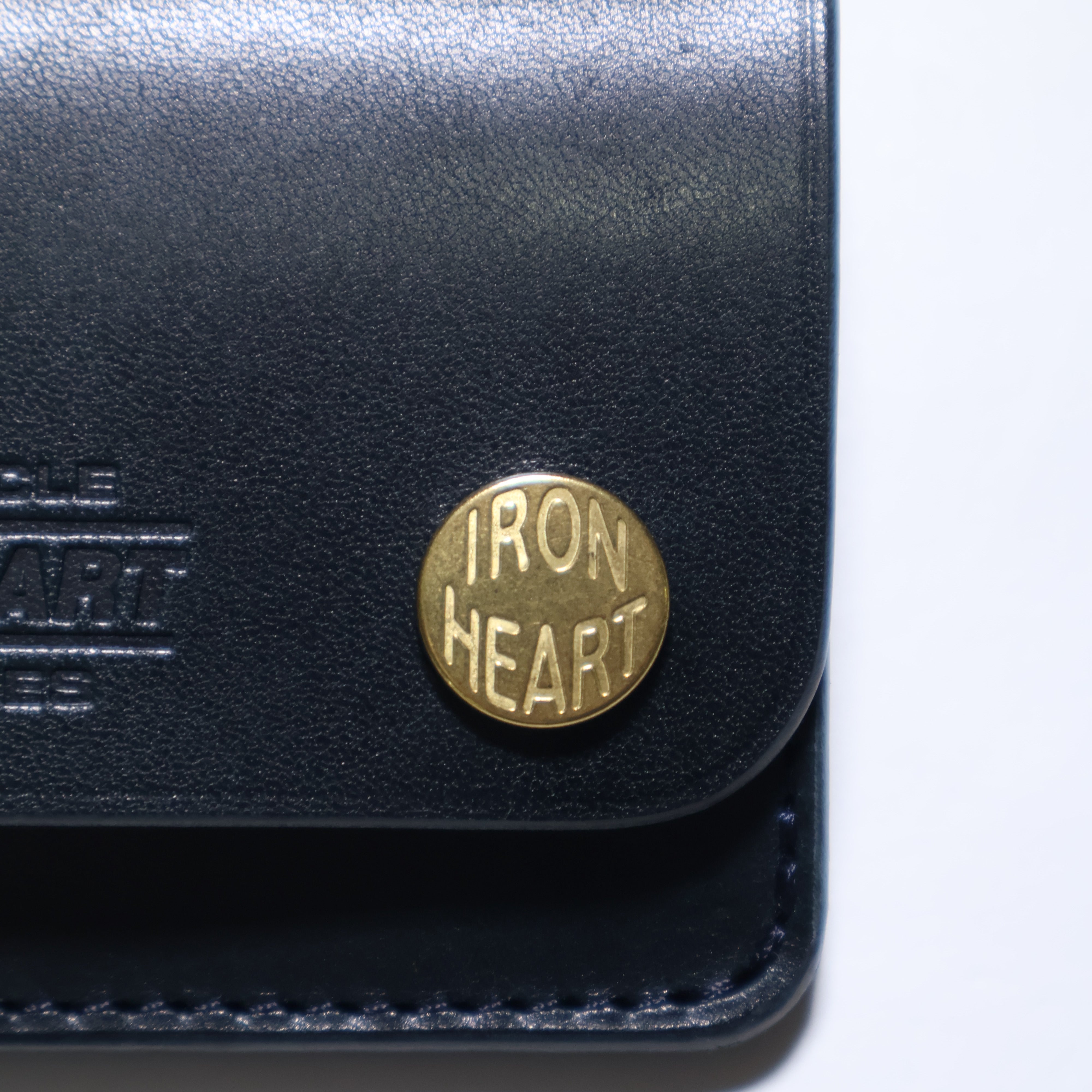 栃木レザー ミニトラッカーウォレット（グリーン） – IRON HEART