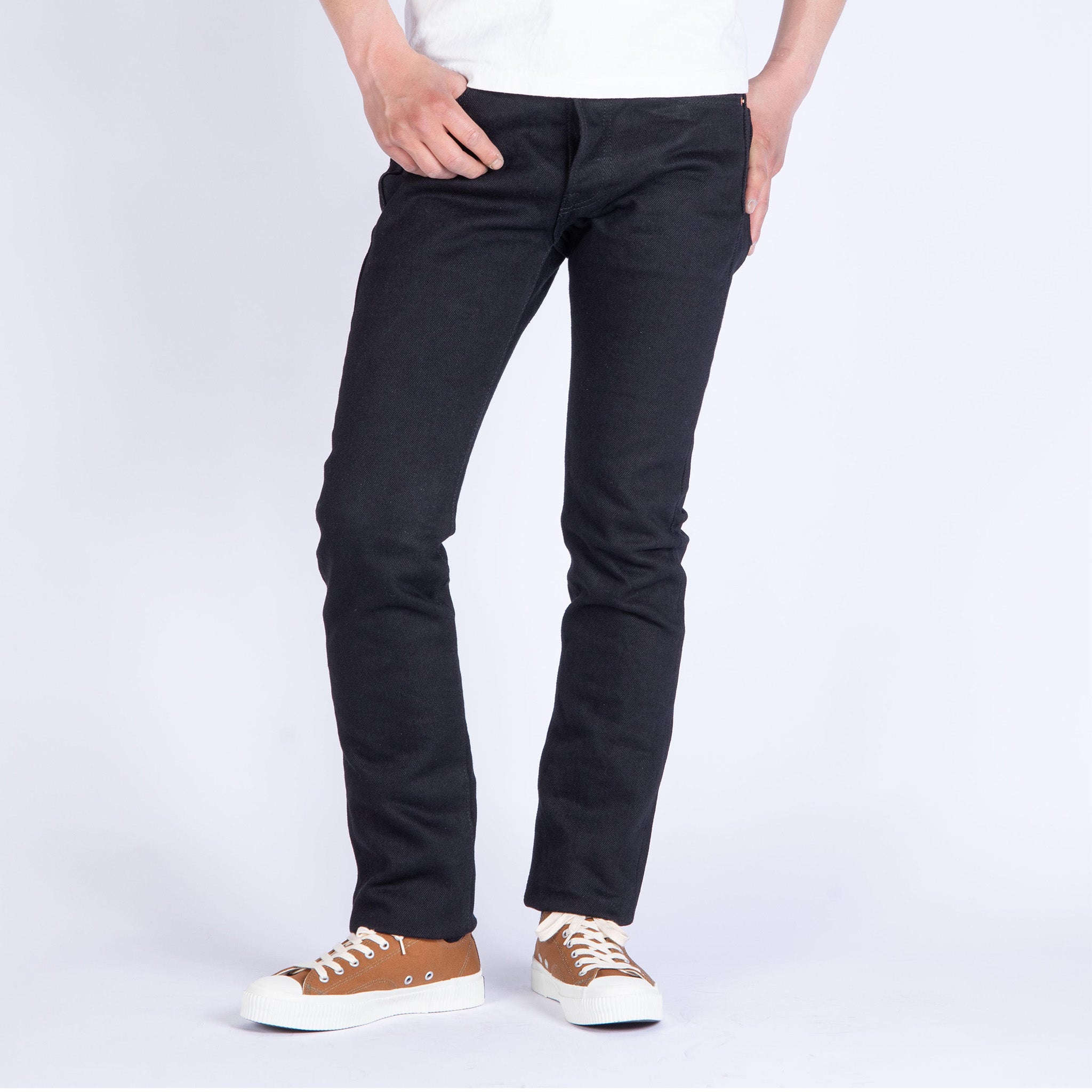 21oz セルビッチストレッチスーパースリムストレート／ブラック – IRON