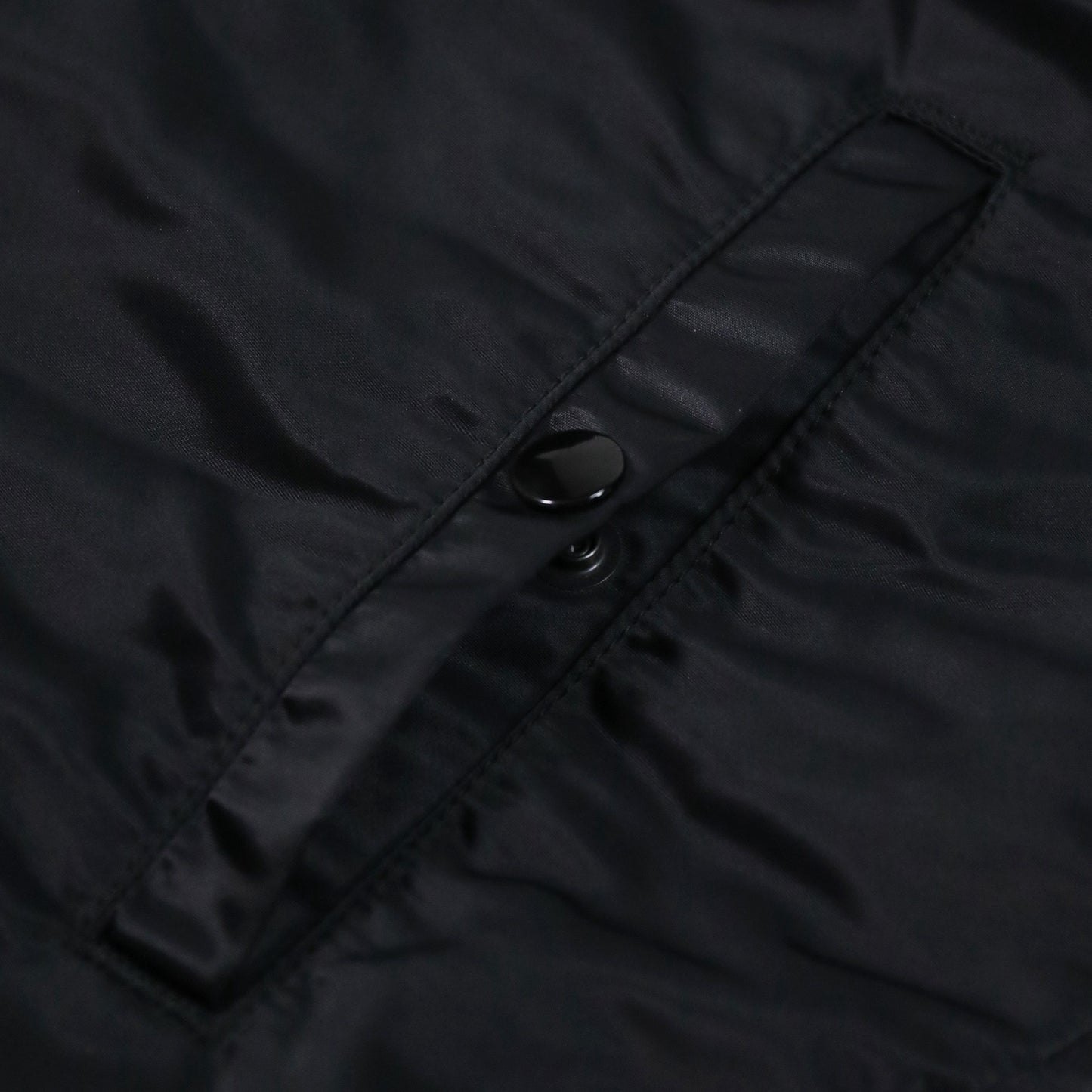 【IHJ-160】ナイロンコーチジャケット／ブラック