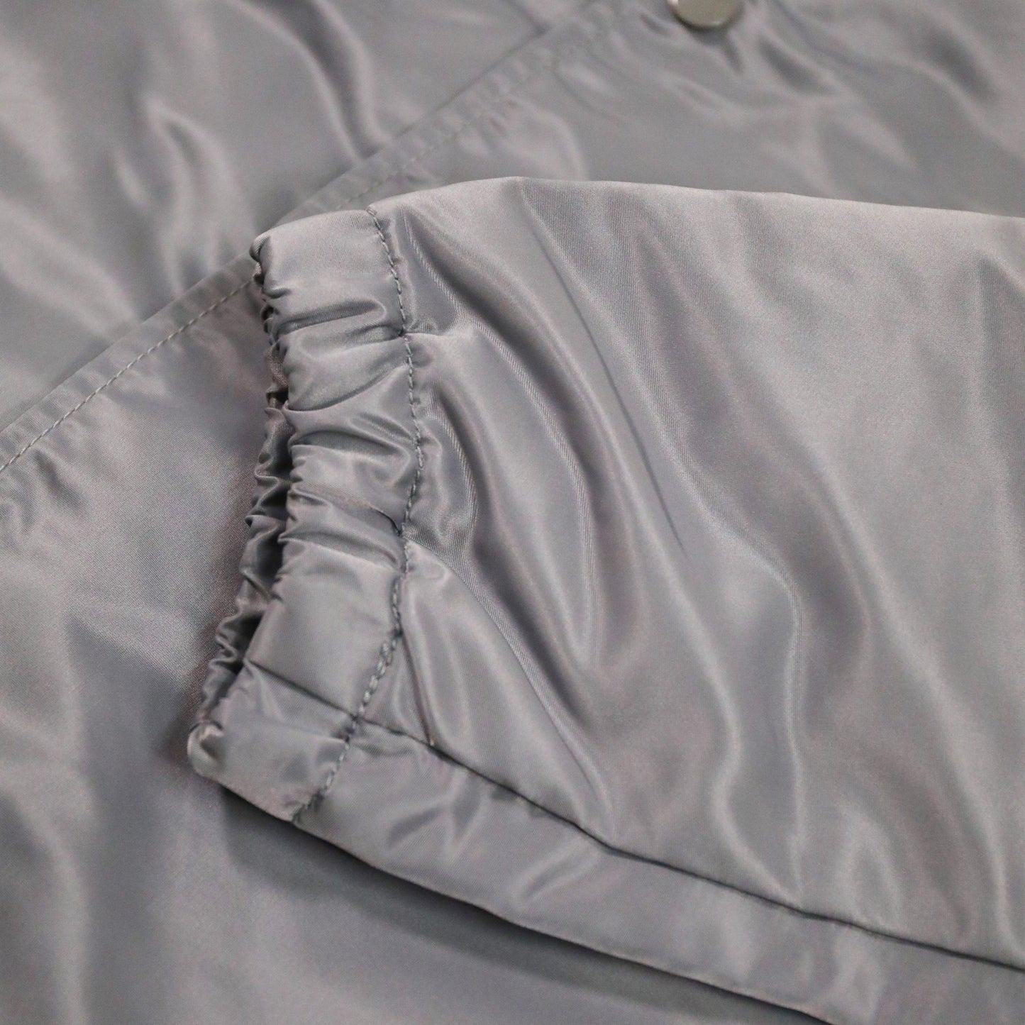 【IHJ-160】ナイロンコーチジャケット／グレー